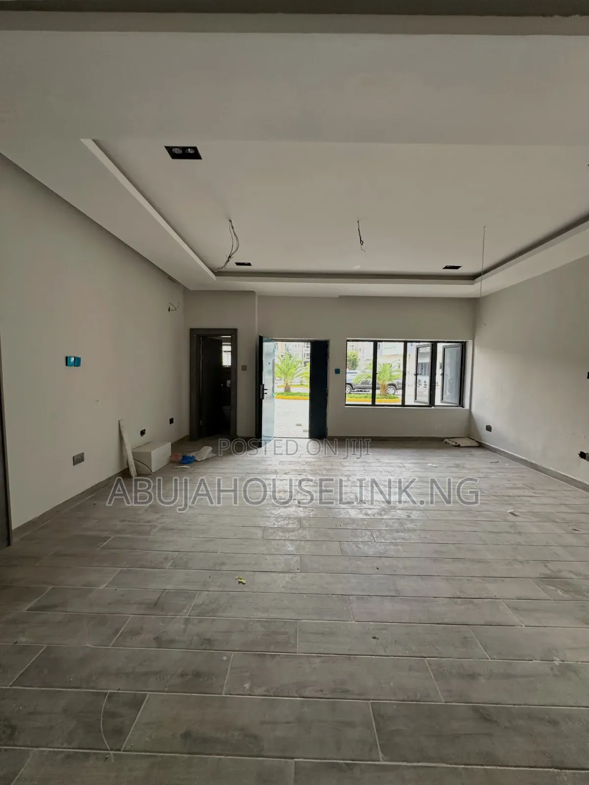 2bdrm Apartment in Jahi Abuja for sale