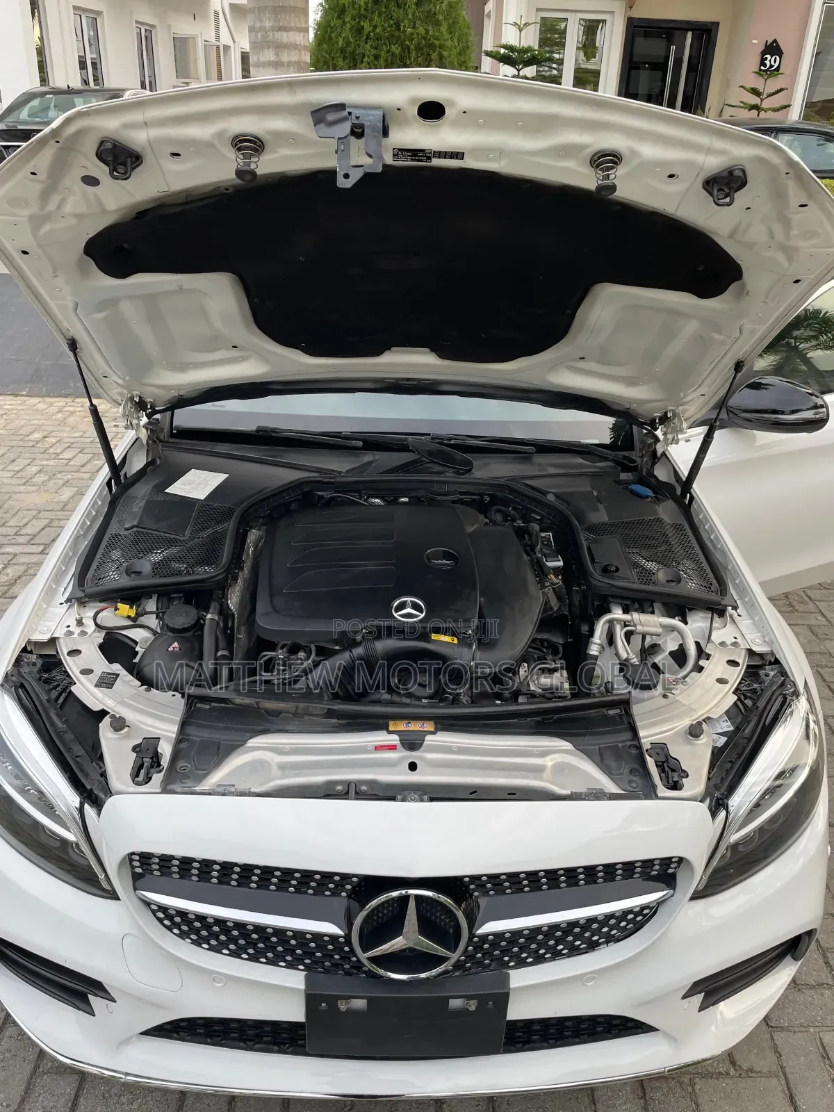 Mercedes-Benz C200 2019 White