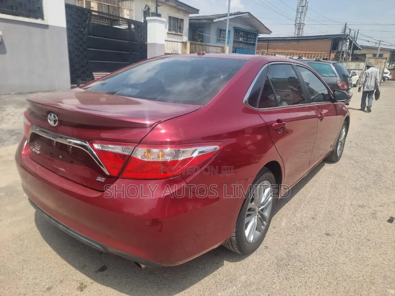 Toyota Camry SE 4dr Sedan (2.5L 4cyl 6A) 2015 Red