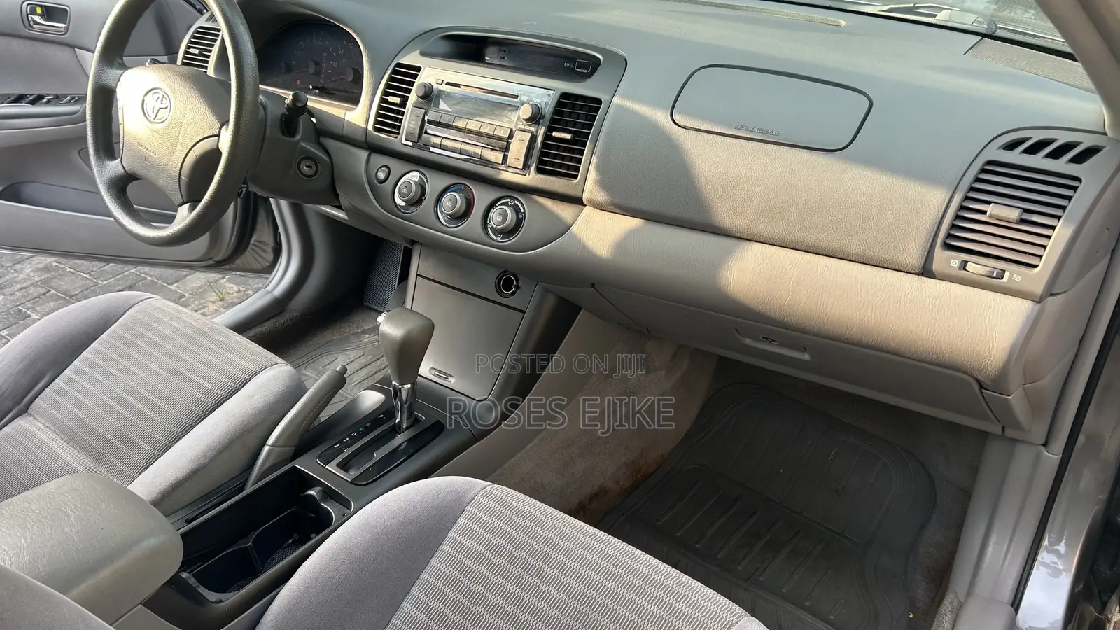 Toyota Camry LE 4dr Sedan (2.4L 4cyl 5A) 2006 Gray