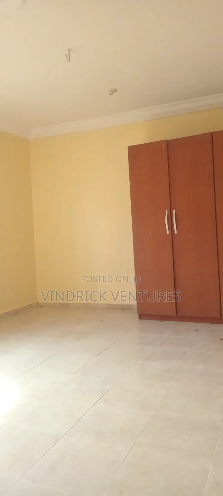 5bdrm House in Ilaje Ajah for rent