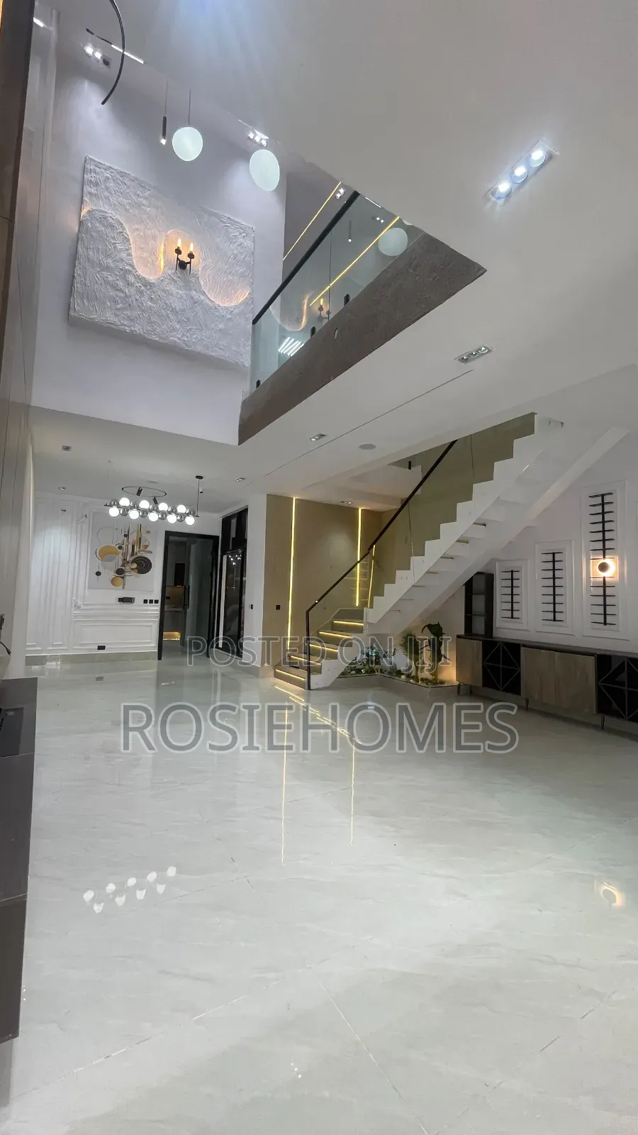 5bdrm Duplex in Harris Drive, VGC / Ajah for sale