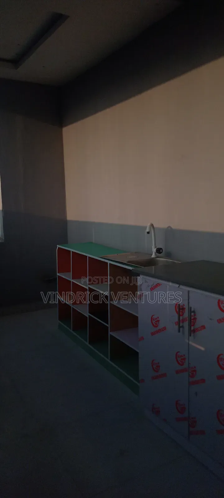 1bdrm Room & Parlour in Moba, Ilaje / Lekki for rent