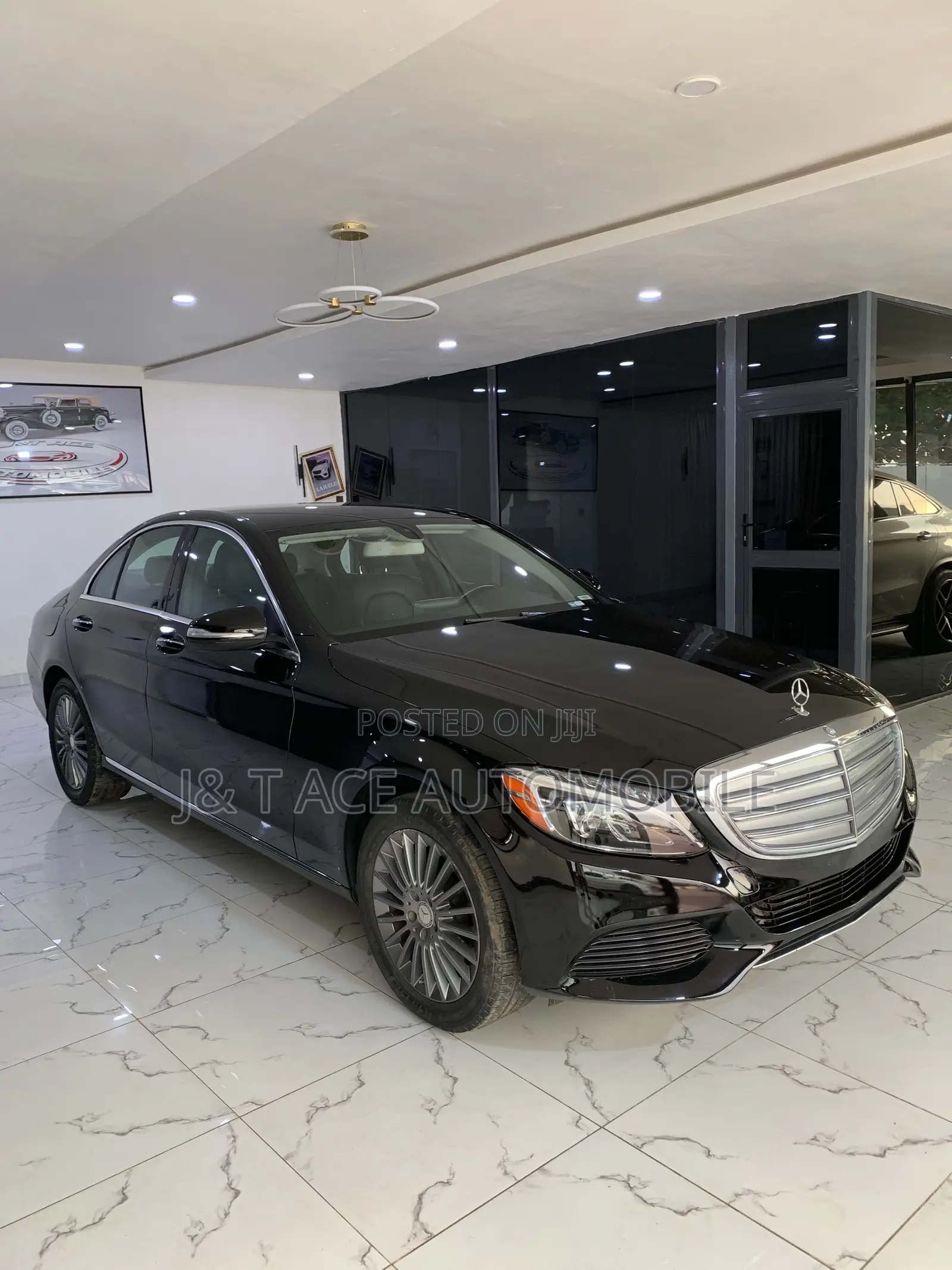 Mercedes-Benz C300 2015 Black