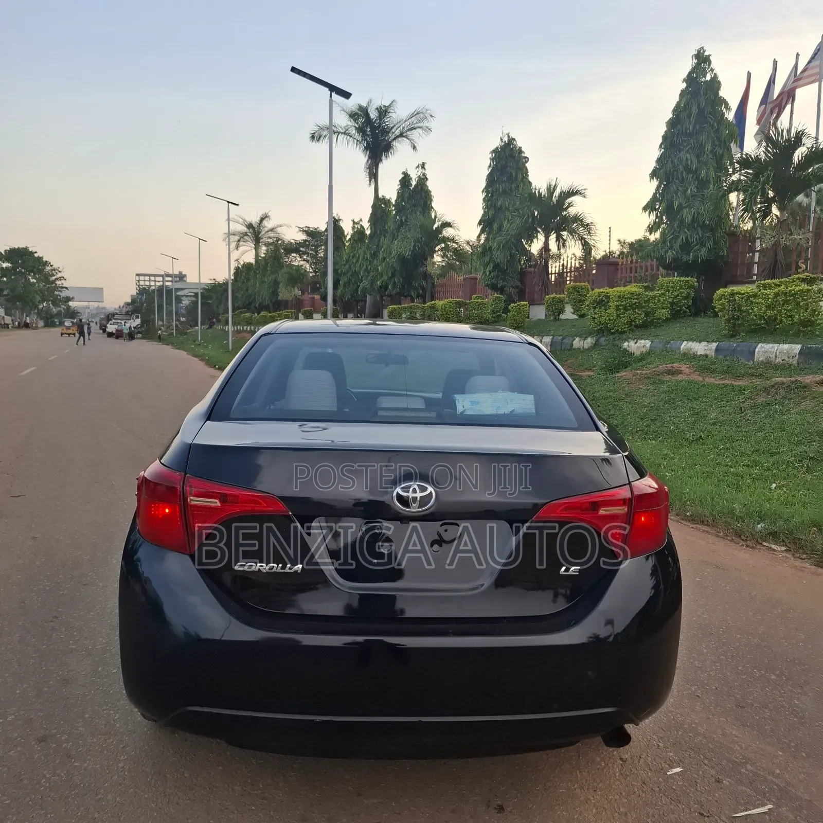 Toyota Corolla 2016 Black