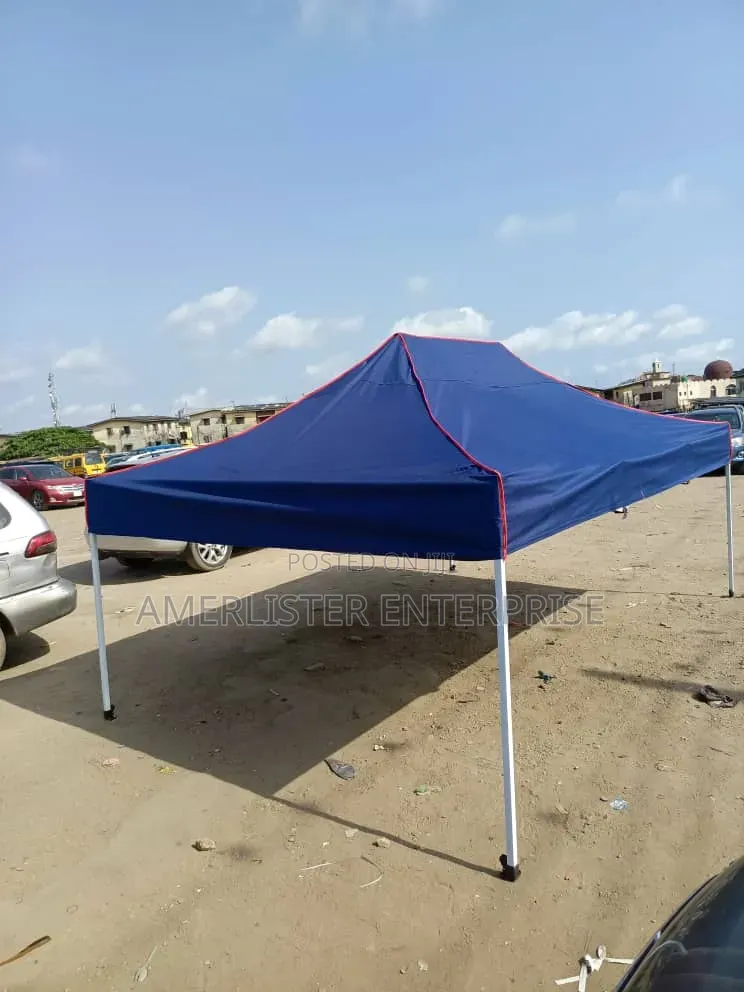 10by10 Foldable Canopy
