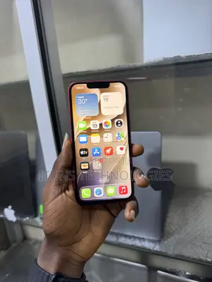 Apple iPhone 14 128 GB Red