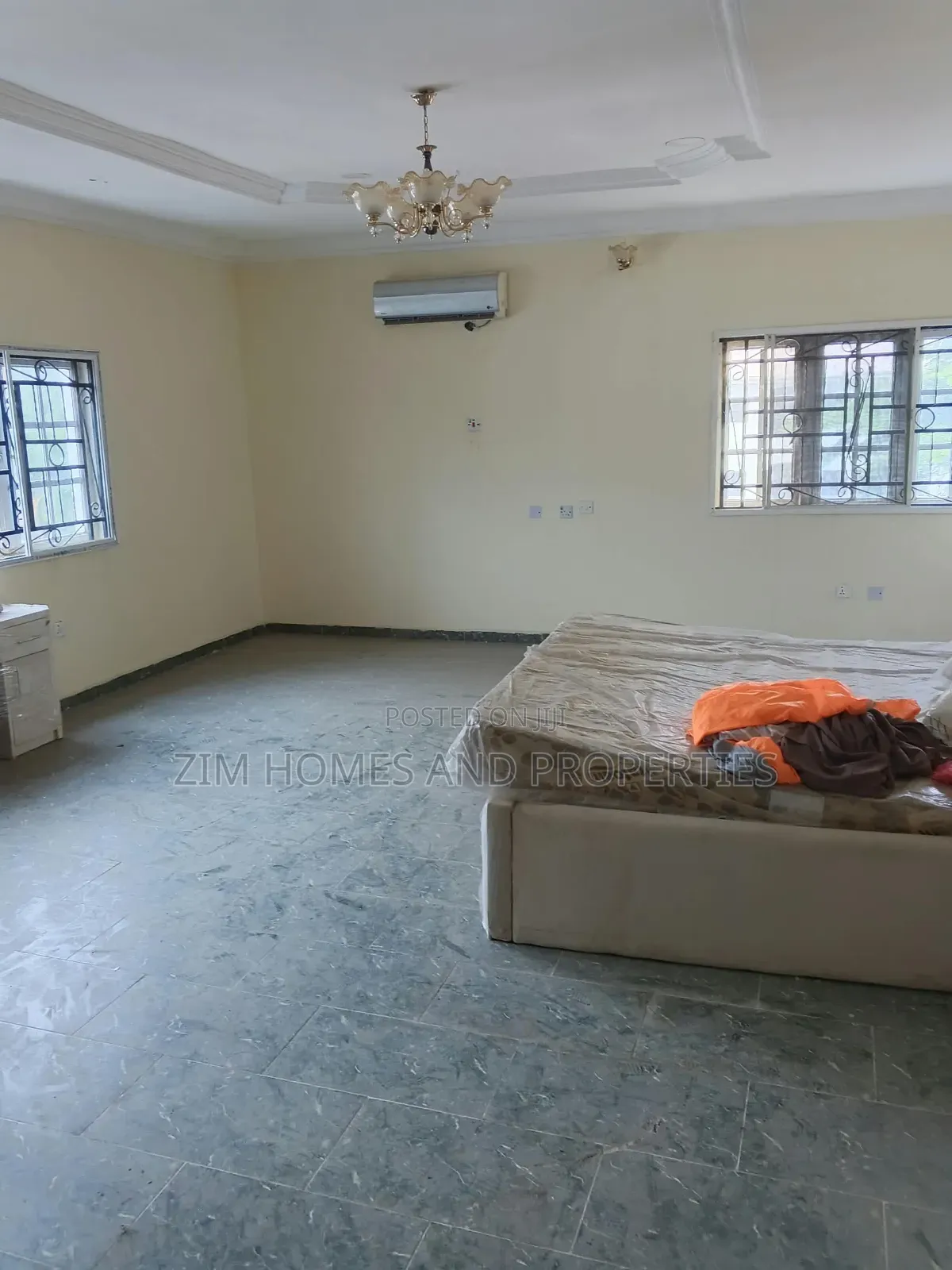 3bdrm Block of Flats in Zim Homes And, Jabi for rent