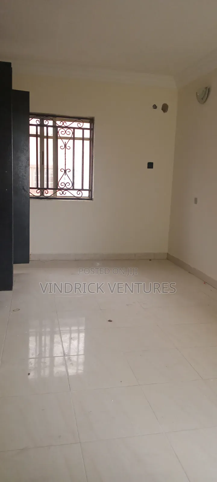 2bdrm Block of Flats in Mobil Road, Ilaje / Lekki for rent