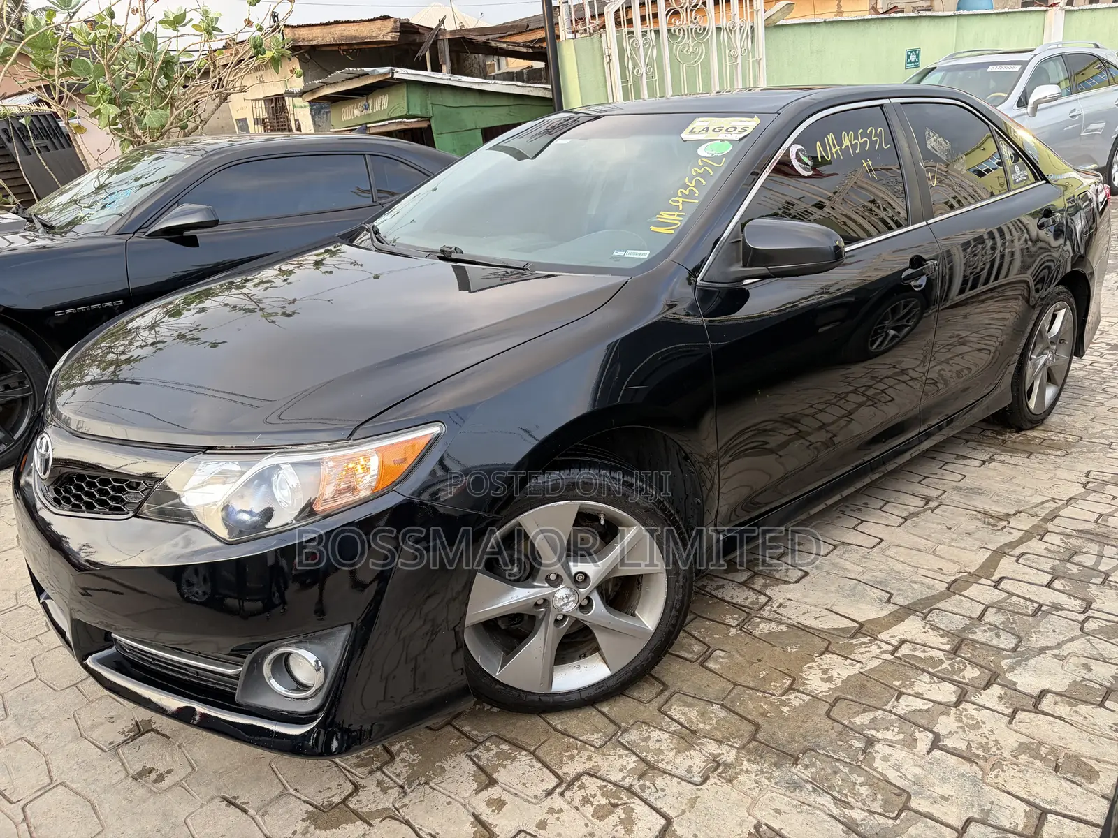 Toyota Camry SE 4dr Sedan (2.5L 4cyl 6A) 2013 Black