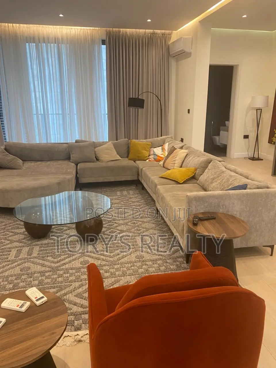 Furnished 3bdrm Apartment in Ikoyi S.W for sale