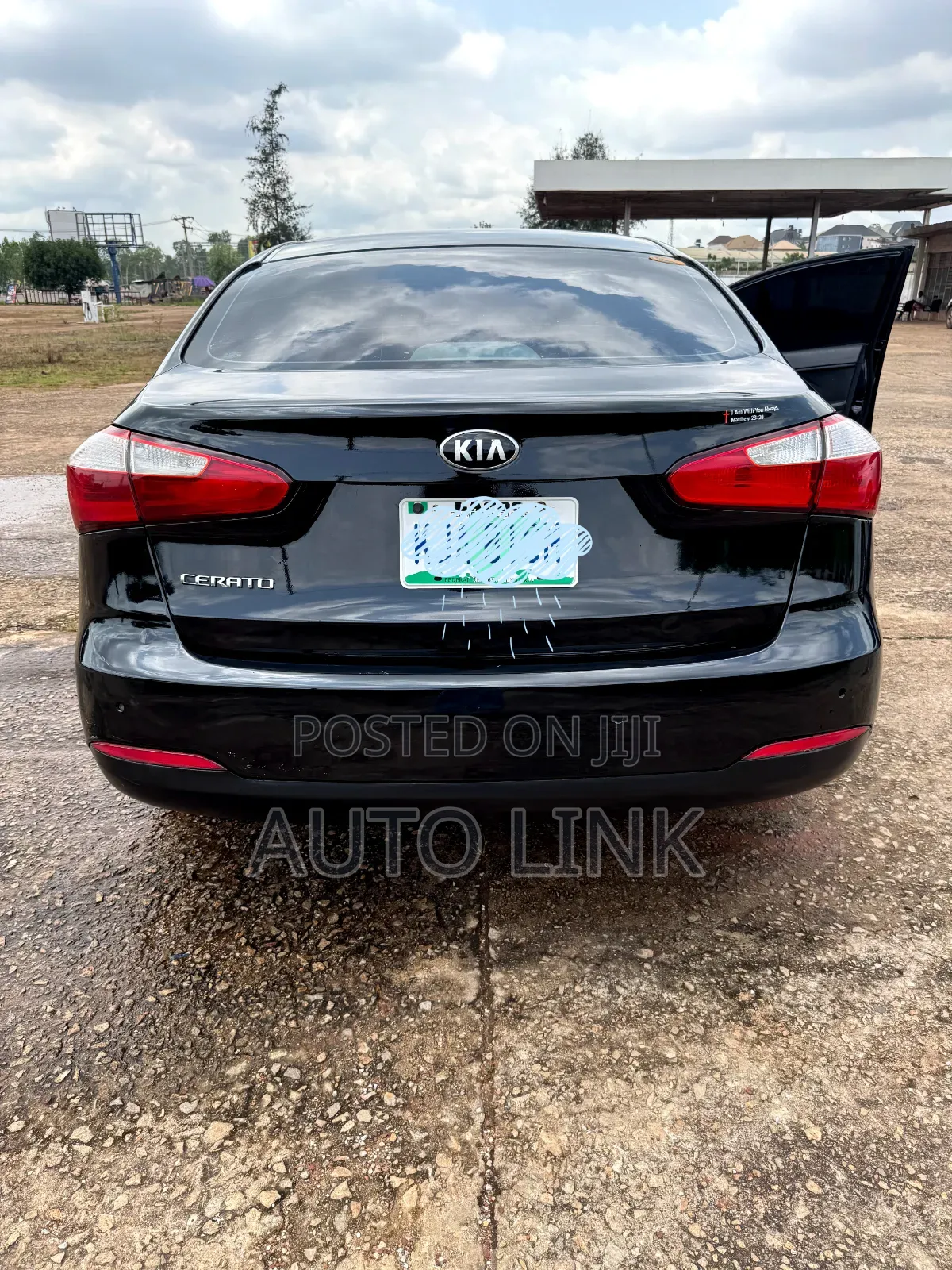 Kia Cerato 2015 Black