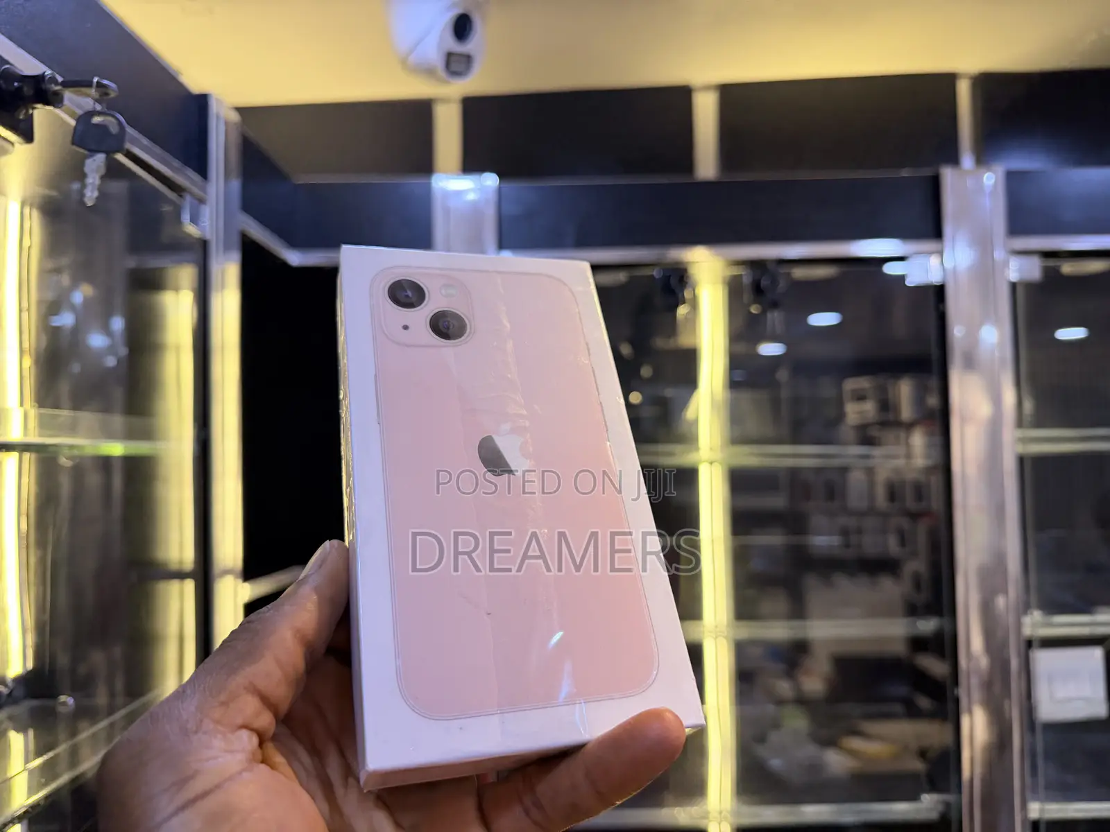 New Apple iPhone 13 256 GB Pink