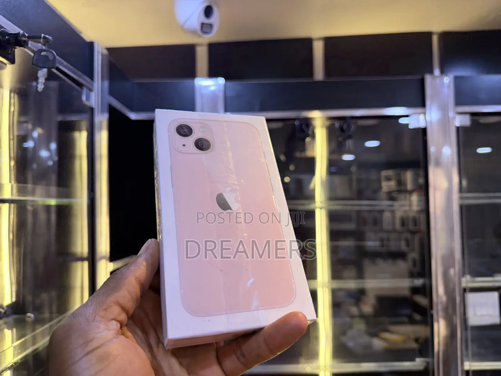 New Apple iPhone 13 256 GB Pink
