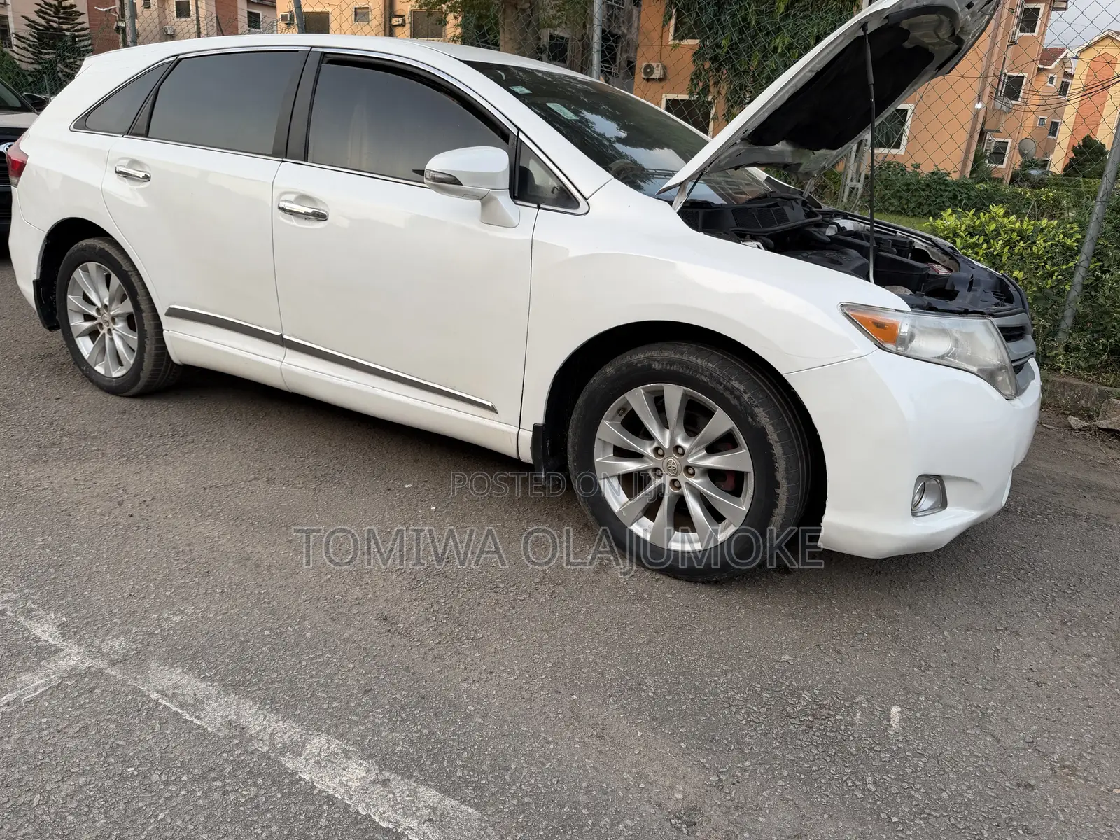Toyota Venza LE 4dr Wagon (2.7L 4cyl 6A) 2015 White