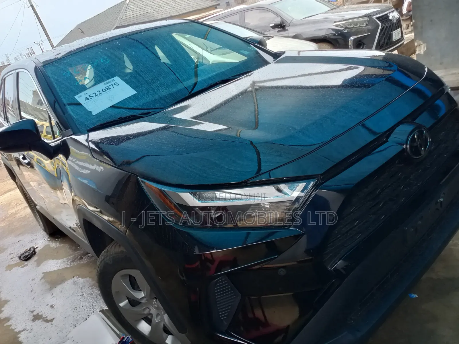 Toyota RAV4 LE AWD 2023 Black