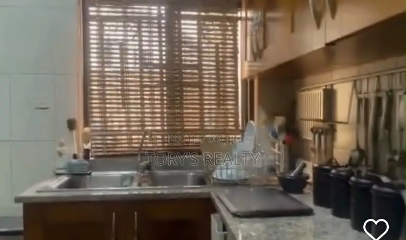 Furnished 1bdrm Apartment in Ebute Metta for rent