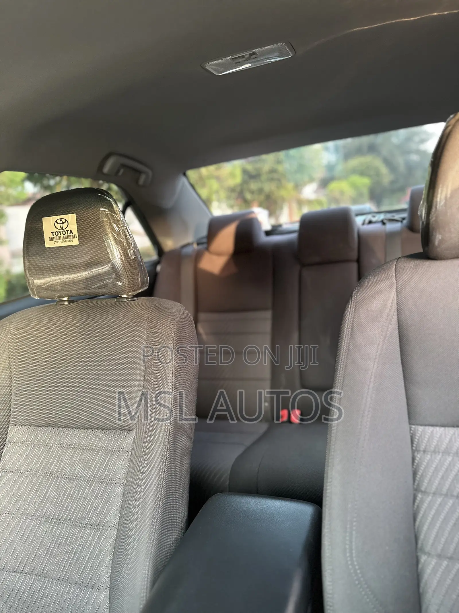 Toyota Camry LE 4dr Sedan (2.5L 4cyl 6A) 2017 Gray
