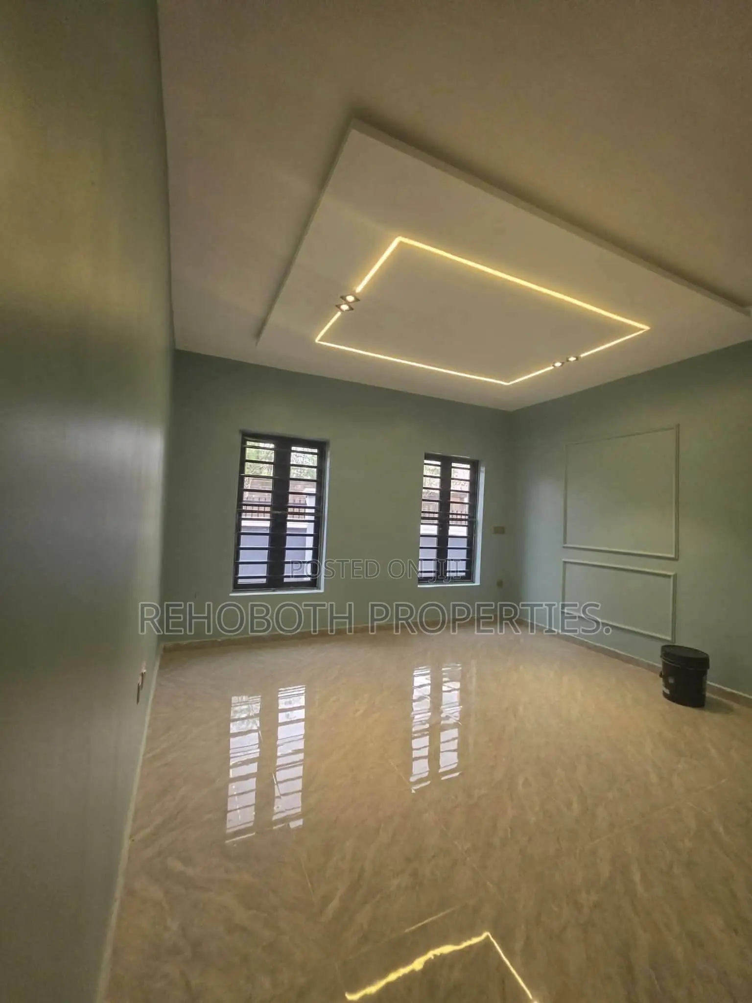 4bdrm Bungalow in Akoto Elebu, Akala Express for sale
