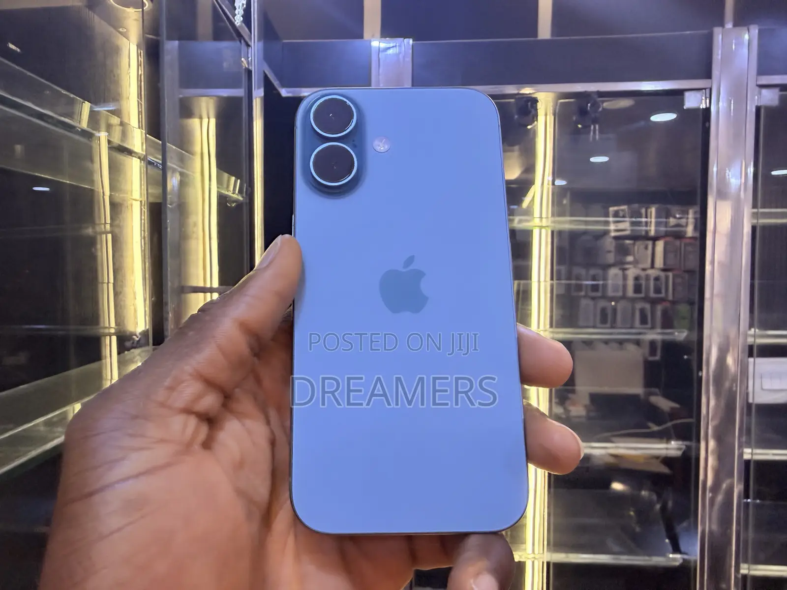 Apple iPhone 16 128 GB Green