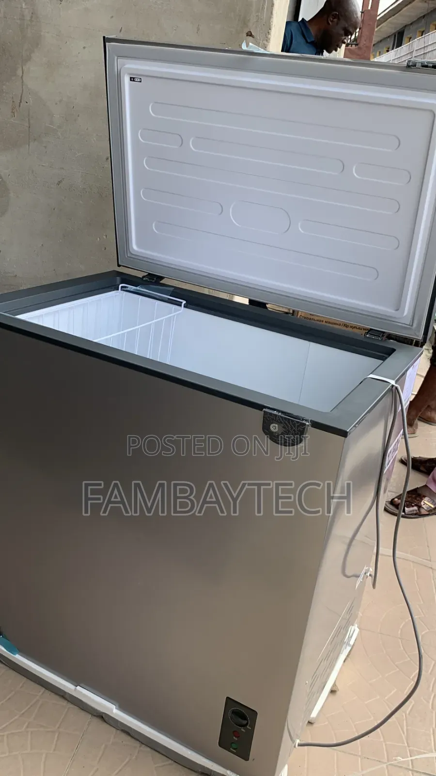 Fast and Uniform Freezing 194L LG Chest Freezer