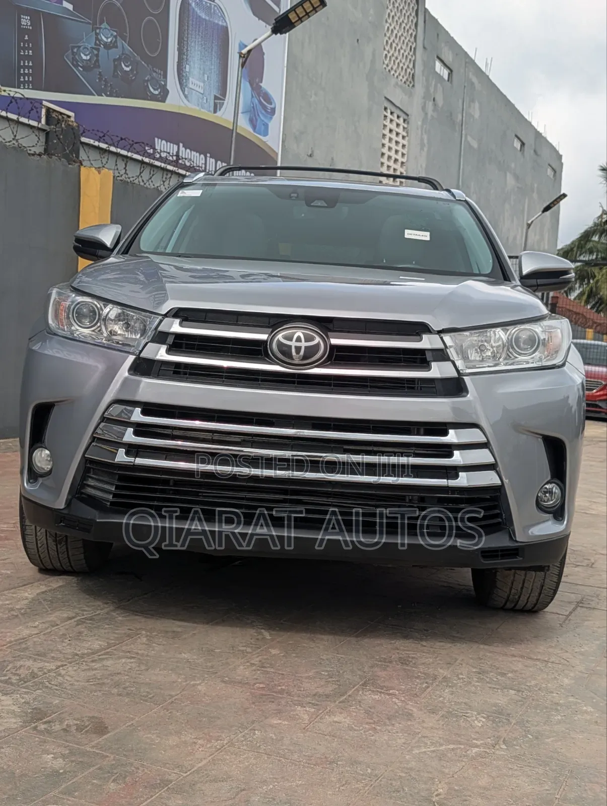 Toyota Highlander XLE 2019 Silver