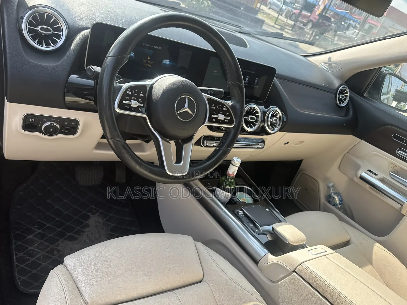 Mercedes-Benz GLA 250 2022 Black