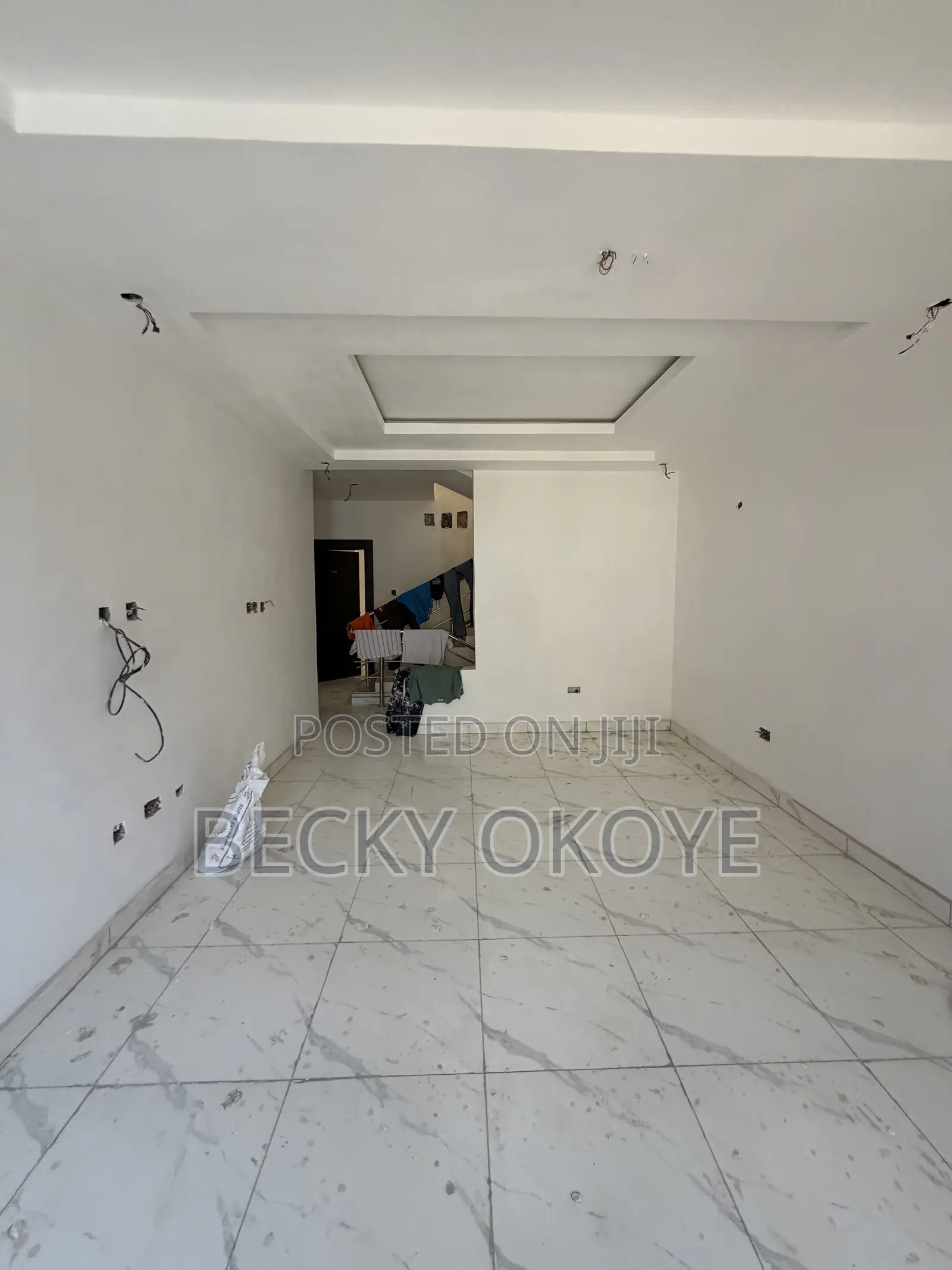 5bdrm Duplex in Mabushi for sale