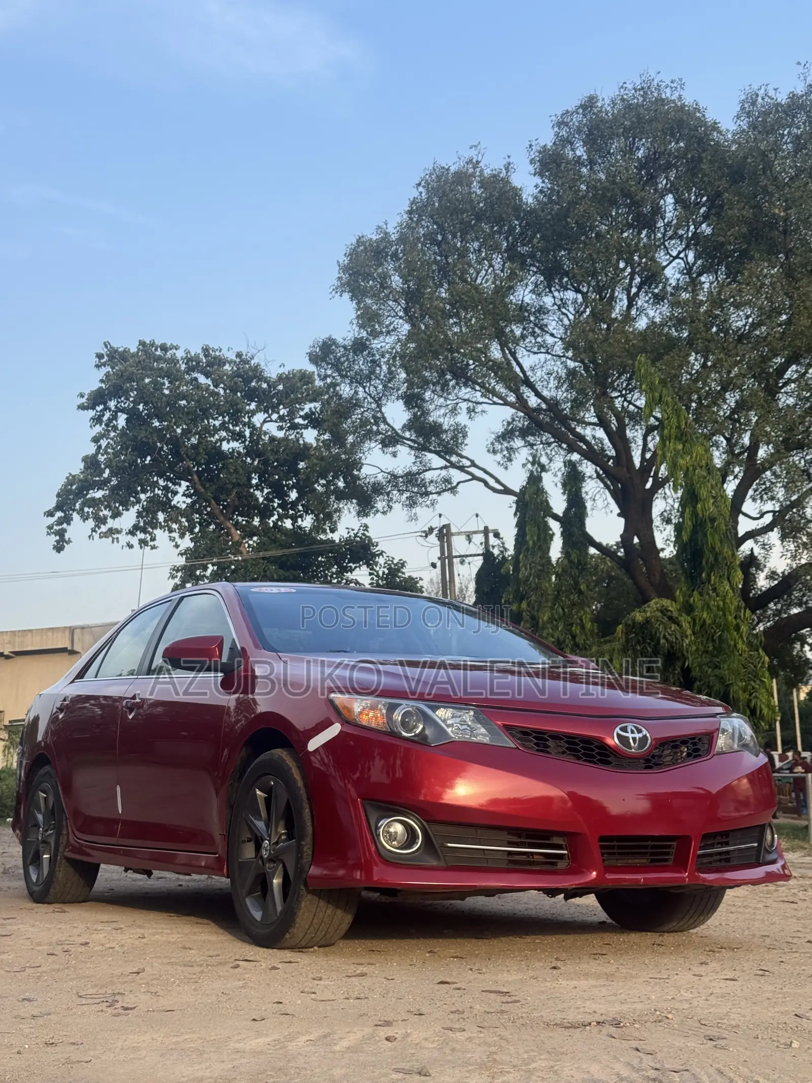 Toyota Camry SE 4dr Sedan (2.5L 4cyl 6A) 2013 Red