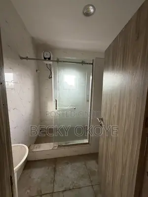 4bdrm Duplex in Life Camp for rent