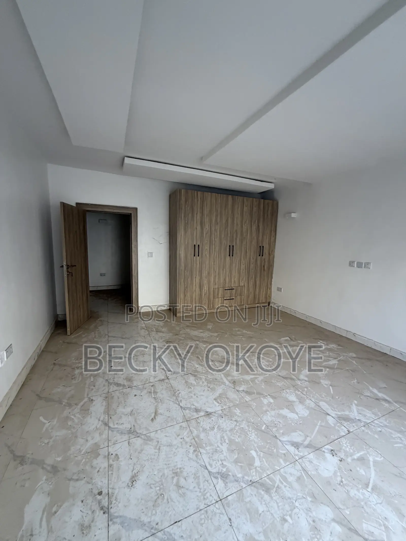 4bdrm Duplex in Life Camp for rent