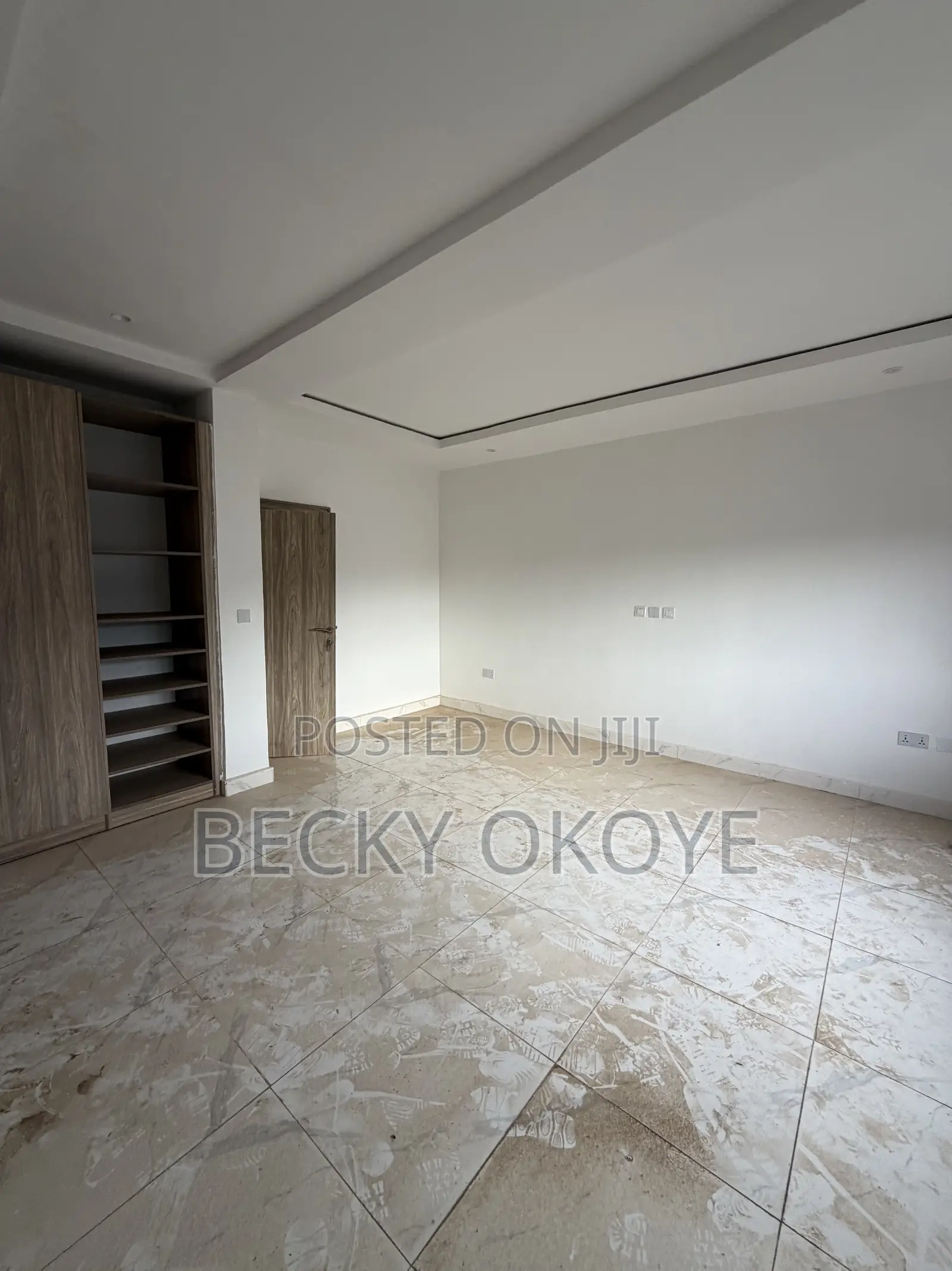 4bdrm Duplex in Life Camp for rent