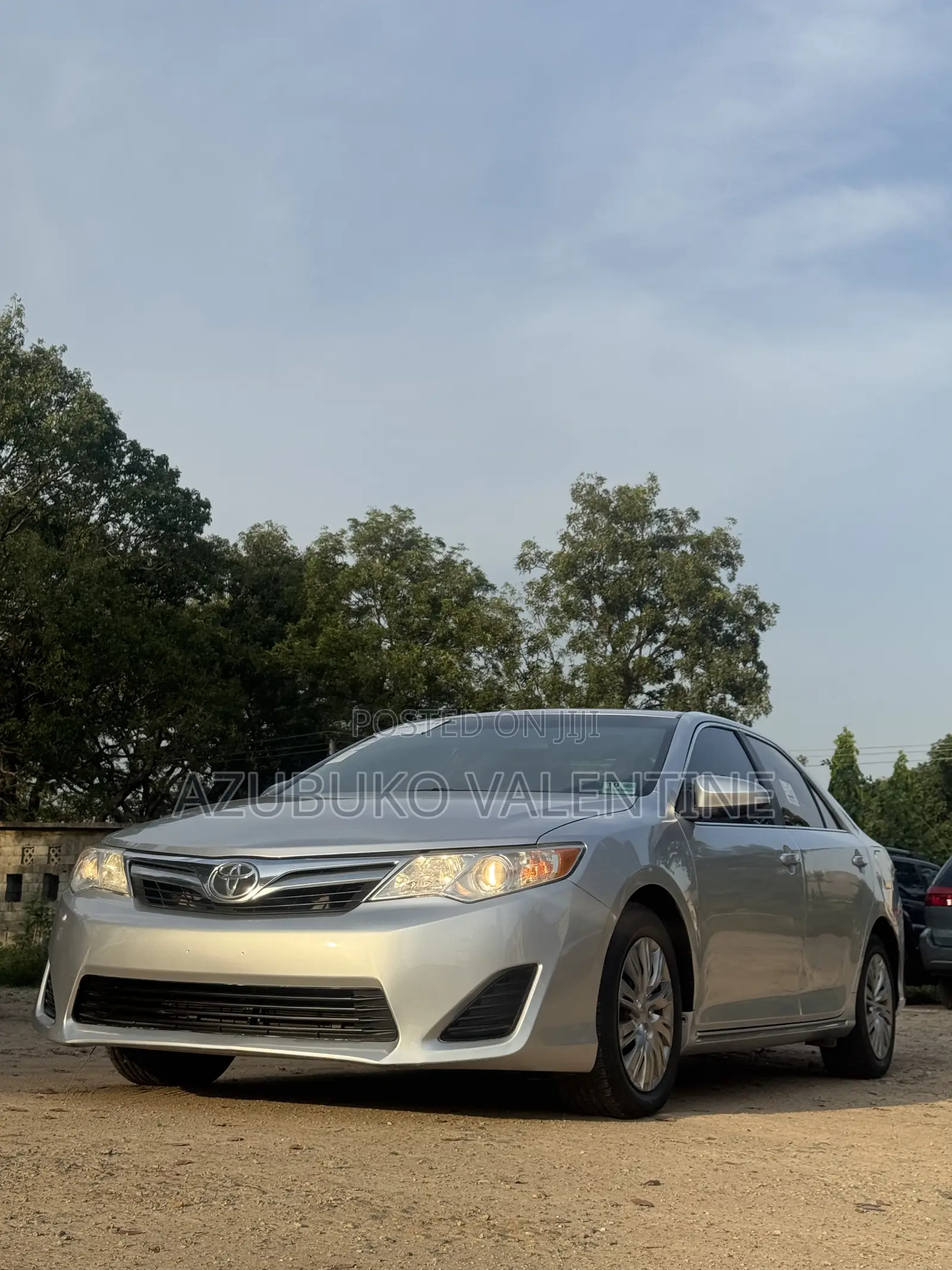 Toyota Camry LE 4dr Sedan (2.5L 4cyl 6A) 2013 Silver