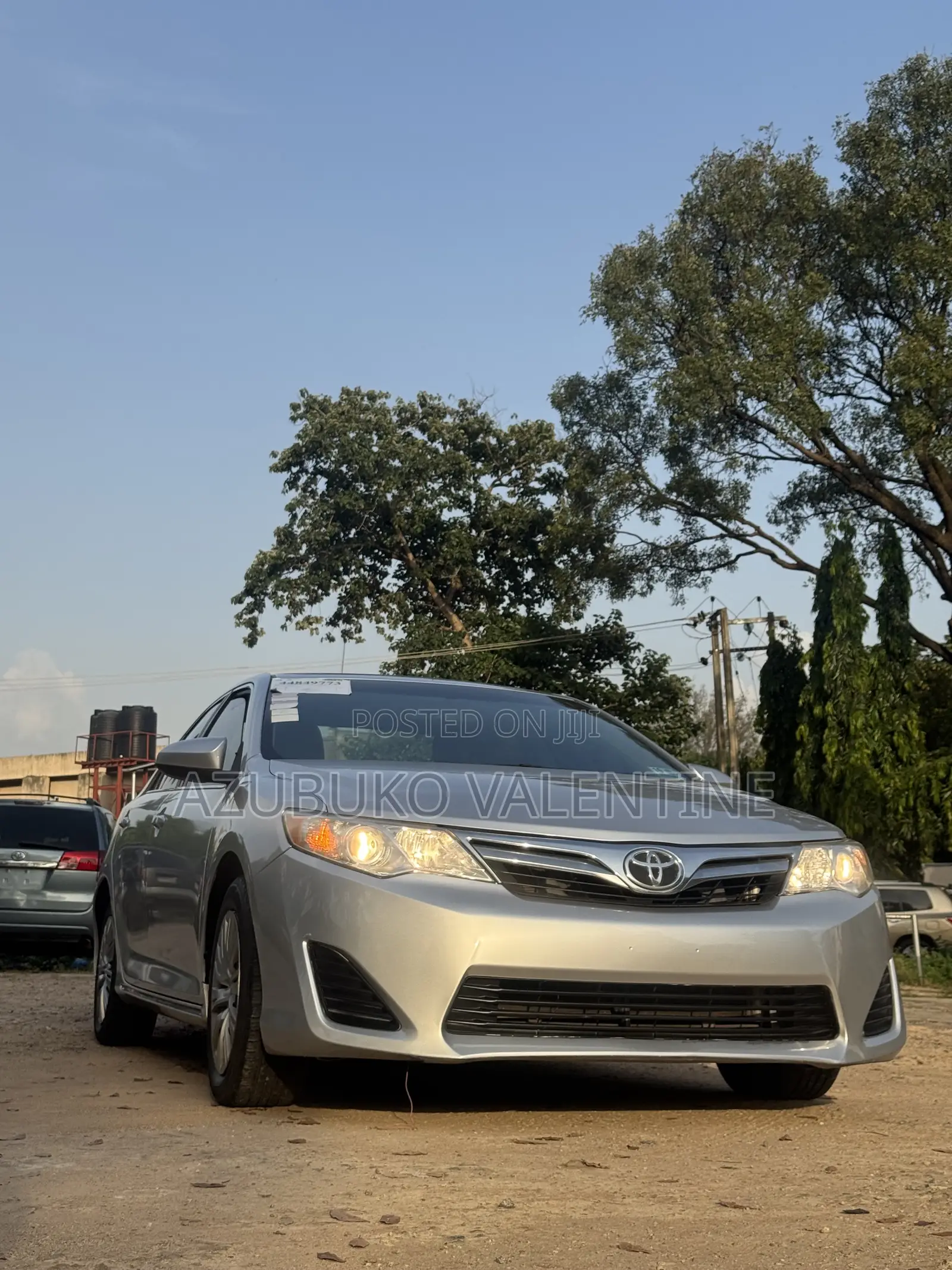 Toyota Camry LE 4dr Sedan (2.5L 4cyl 6A) 2013 Silver