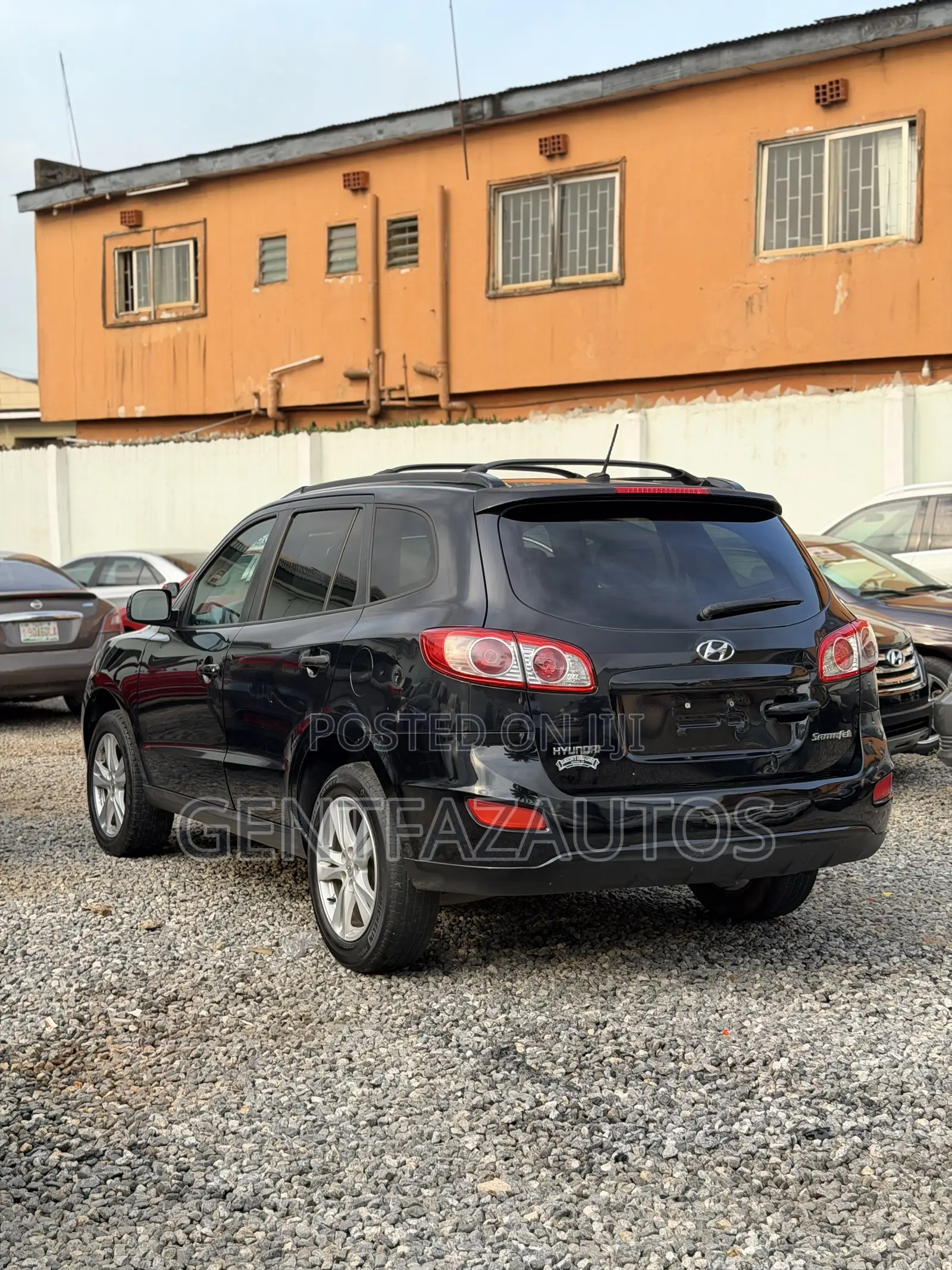 Hyundai Santa Fe GLS 2010 Black