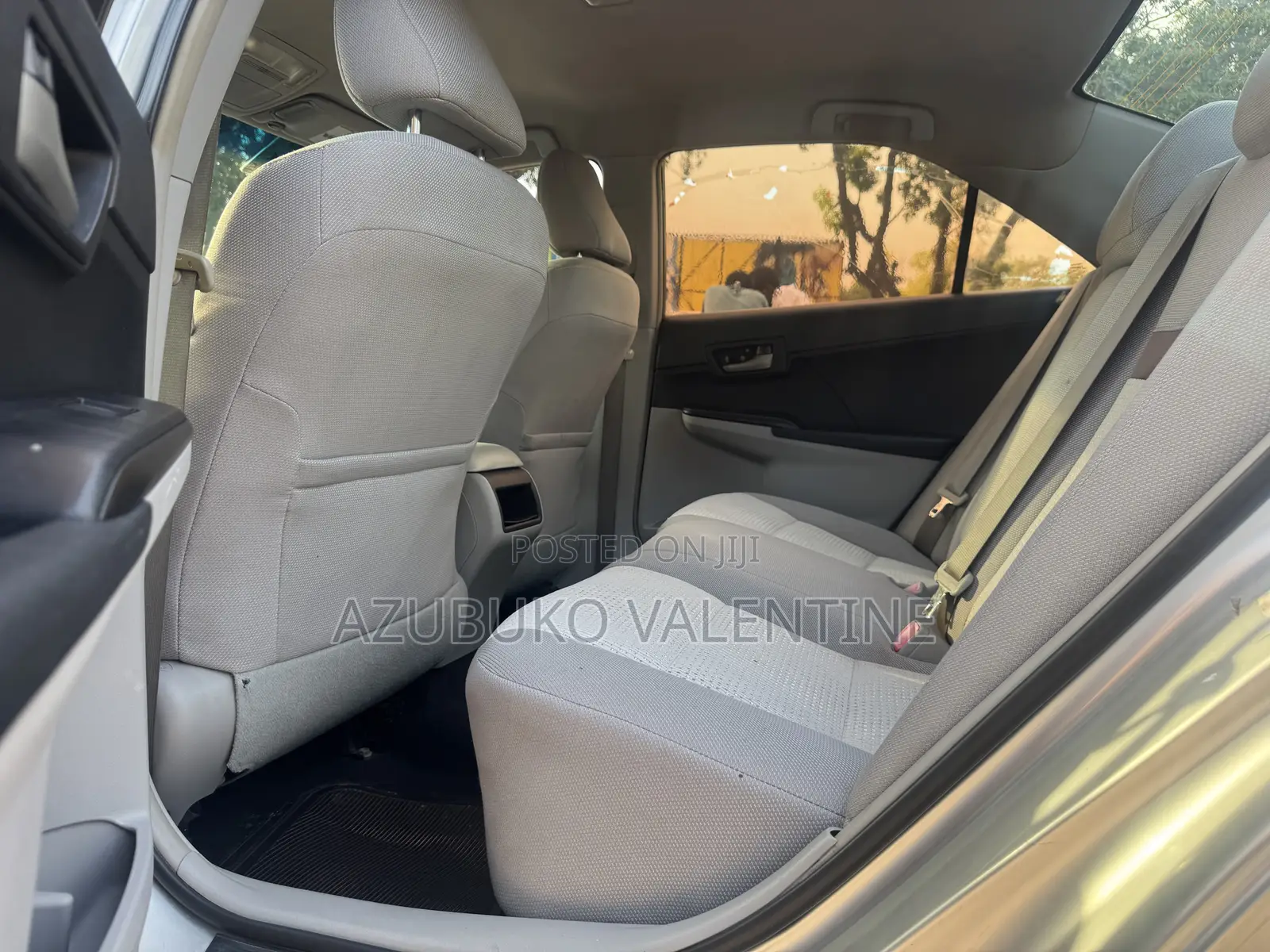 Toyota Camry LE 4dr Sedan (2.5L 4cyl 6A) 2013 Silver