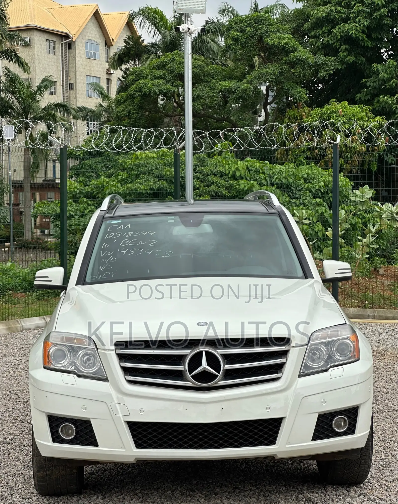Mercedes-Benz GLK-Class 350 4MATIC 2010 White