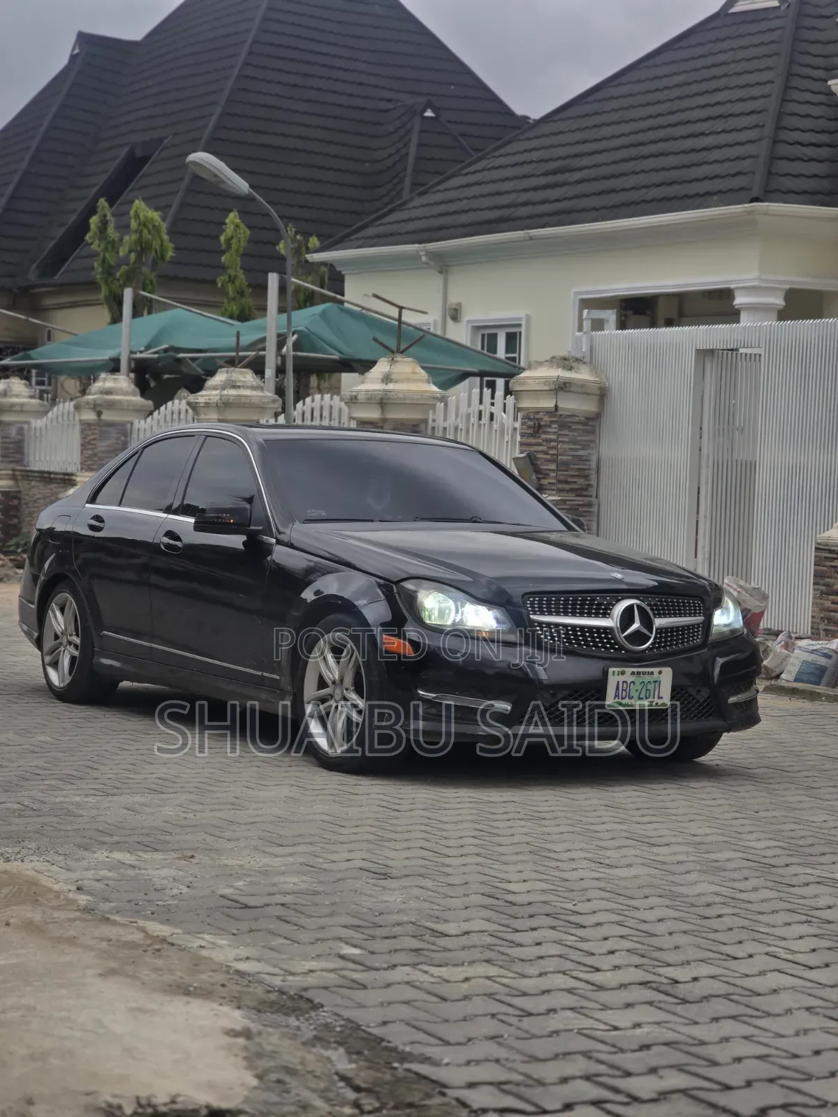 Mercedes-Benz C300 Sport 4Matic Sedan AWD (3.0L 6cyl 7A) 2012 Black