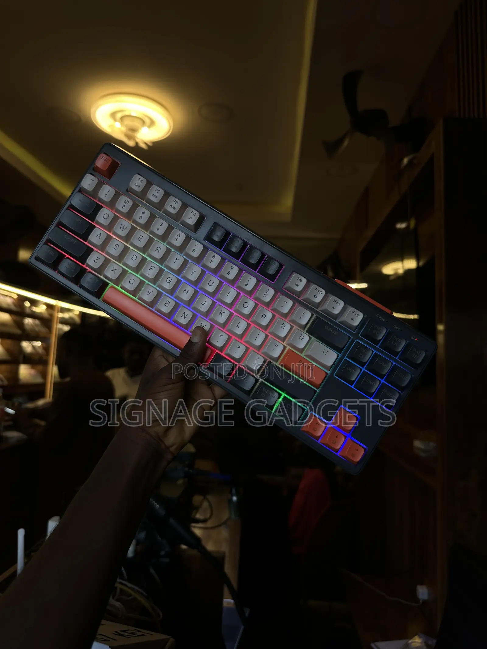 Freewolf Gaming Keyboard