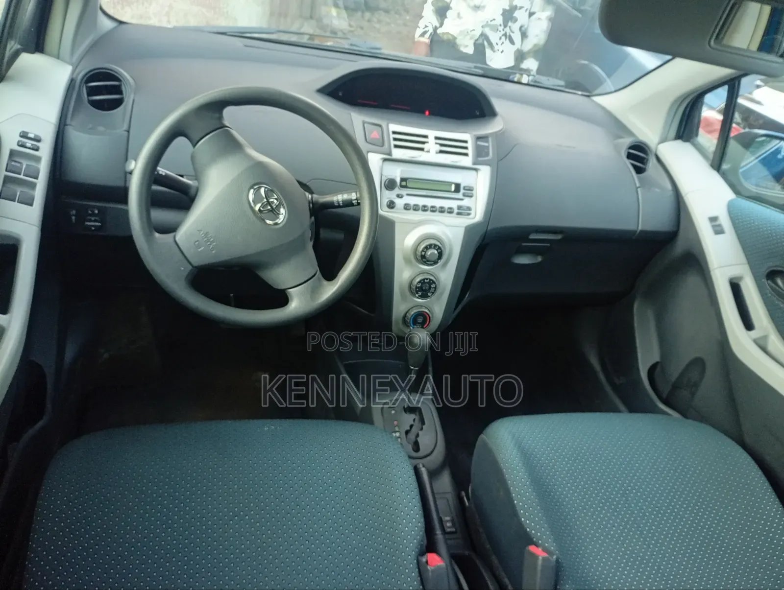 Toyota Yaris 1.5 Liftback 2009 Blue