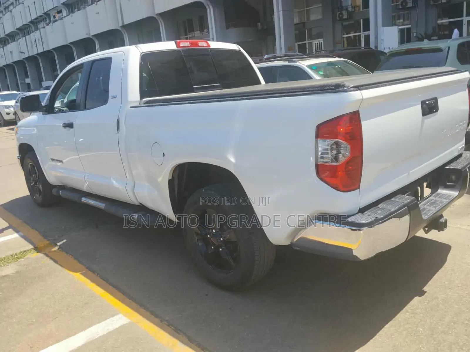Toyota Tundra 2016 White