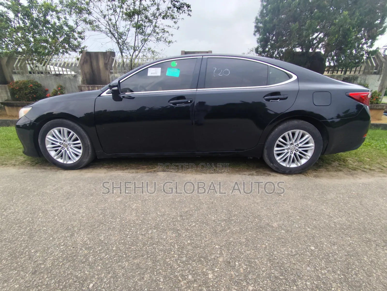 Lexus ES 350 FWD 2014 Black