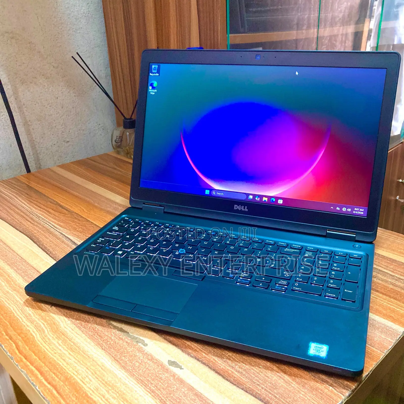 Laptop Dell Latitude 5591 8GB Intel Core i7 SSD 256GB
