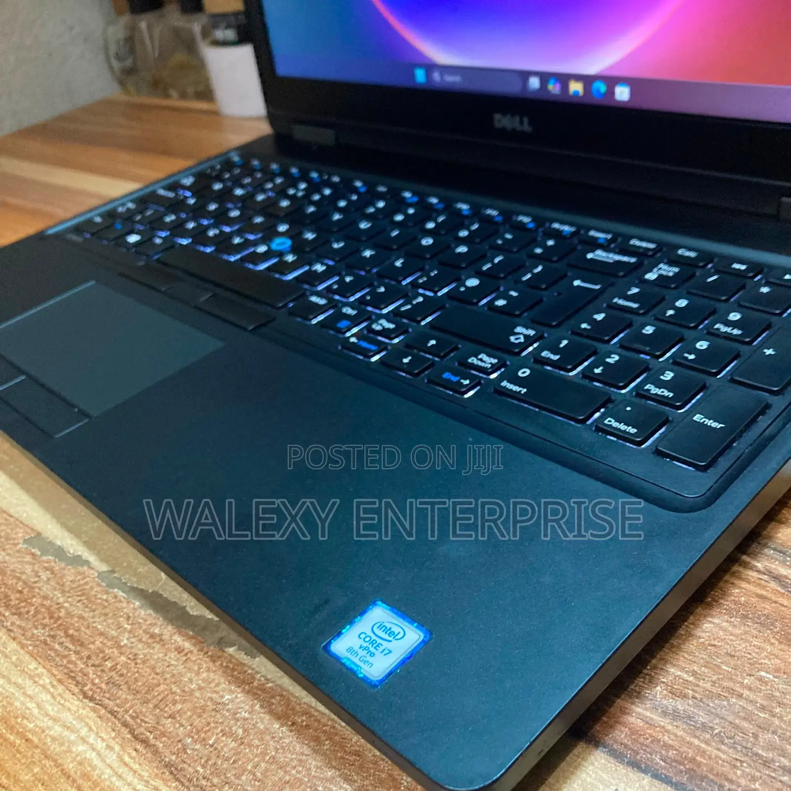 Laptop Dell Latitude 5591 8GB Intel Core i7 SSD 256GB