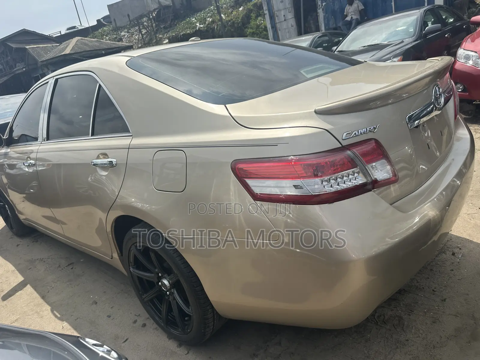 Toyota Camry 2011 Gold
