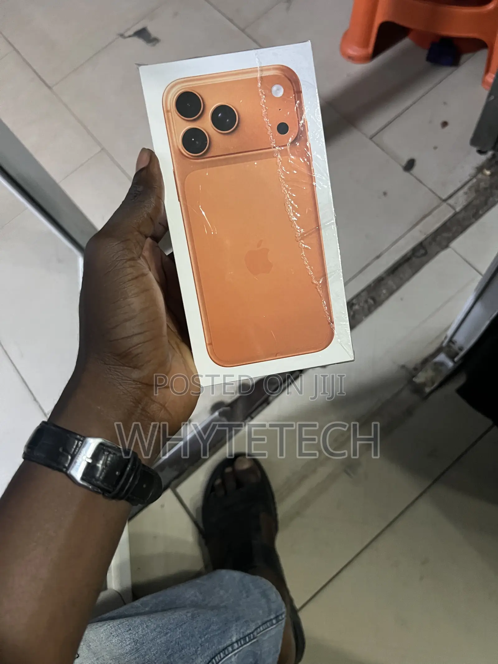 New Apple iPhone 17 Pro Max 256 GB Orange