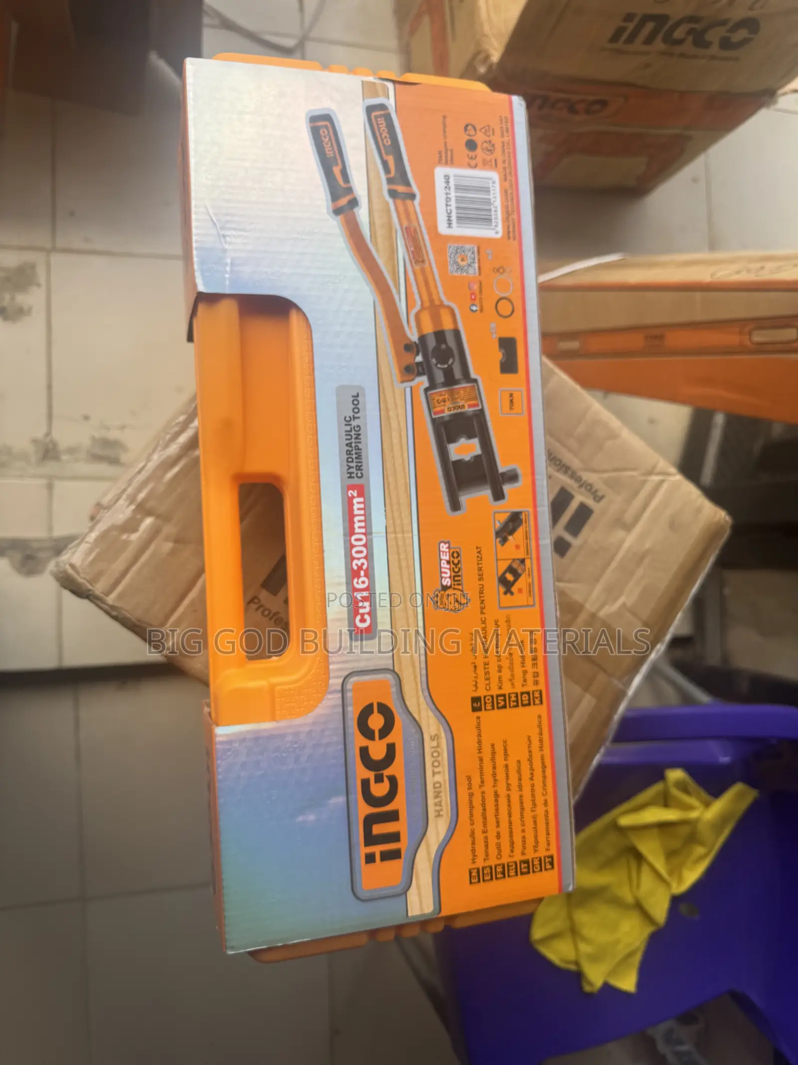 INGCO Hydraulic Crimping Tool (CU16–300mm2)(cable Lock)