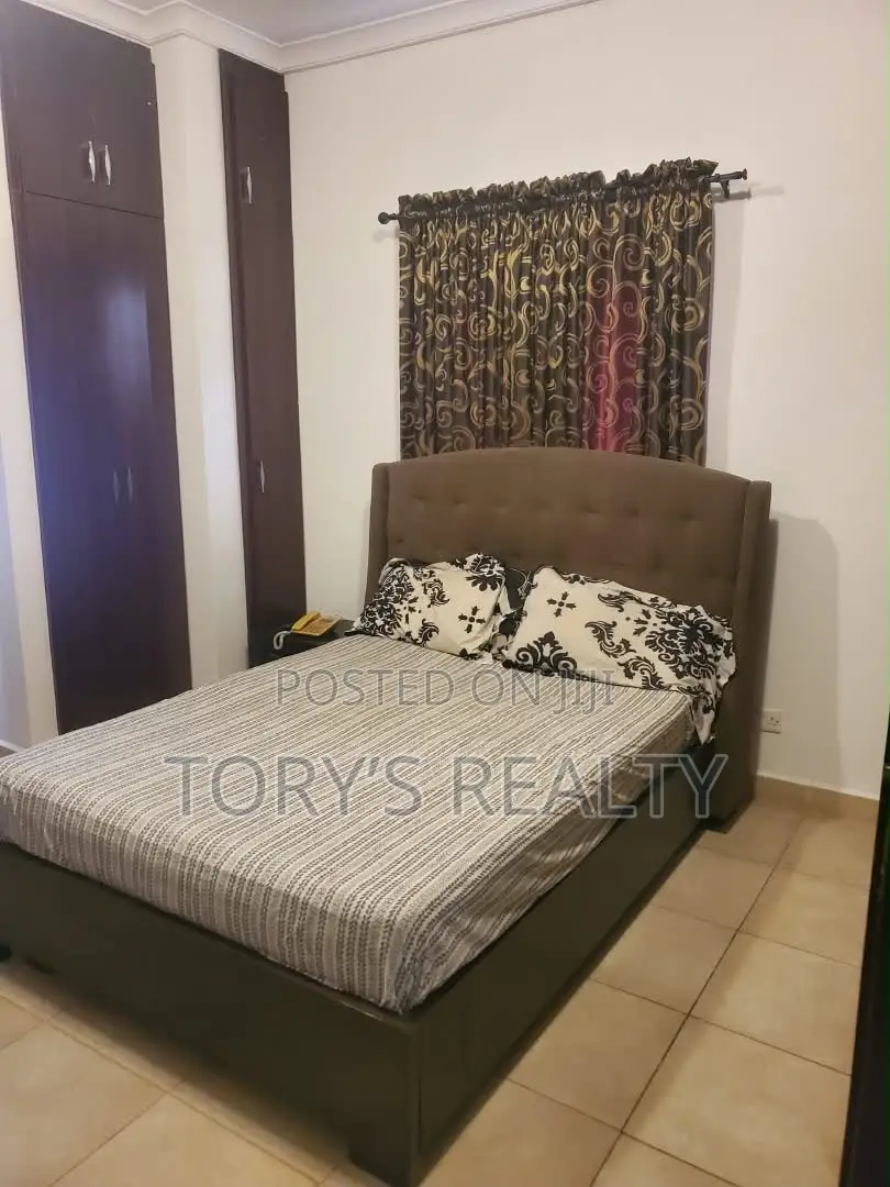 Furnished 3bdrm Apartment in Banana Island for rent