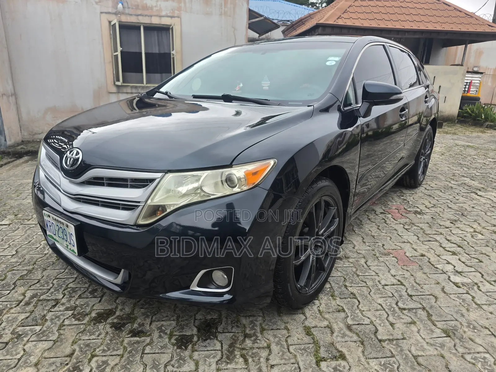 Toyota Venza XLE 2016 Black