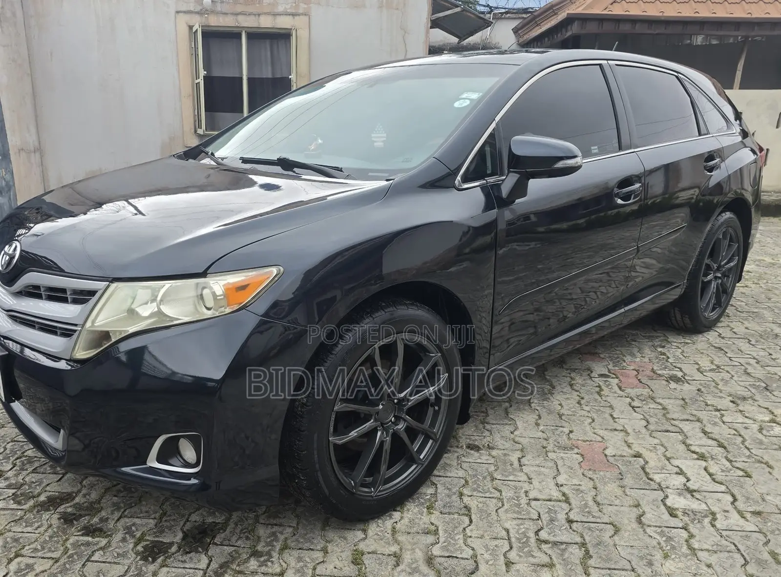 Toyota Venza XLE 2016 Black